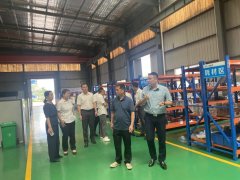 蘆溪水務(wù)總經(jīng)理劉慈華，易總監(jiān)等蒞臨我司參觀交流并指導(dǎo)工作